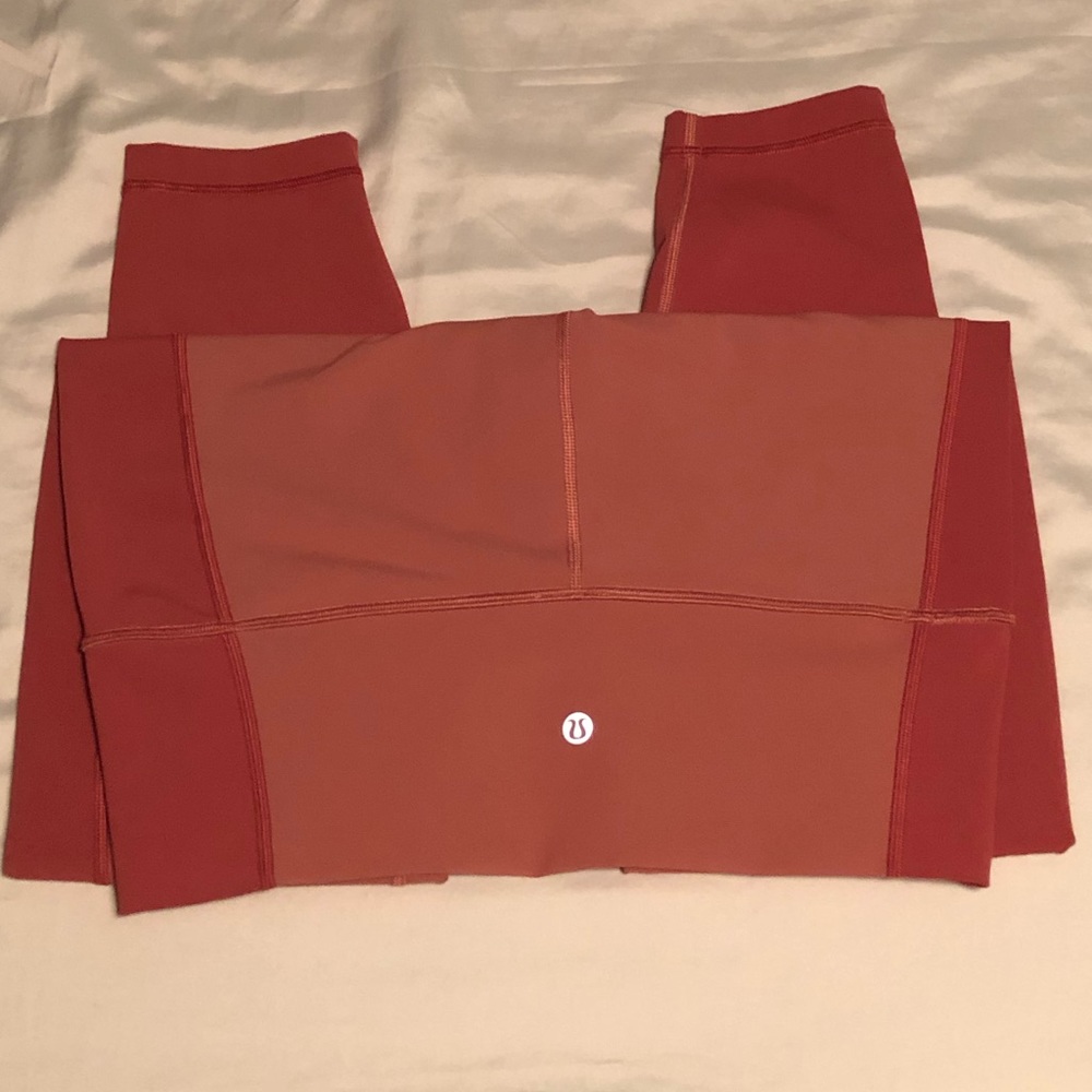 Lulu Lemon size 10 WUNDERUNDER